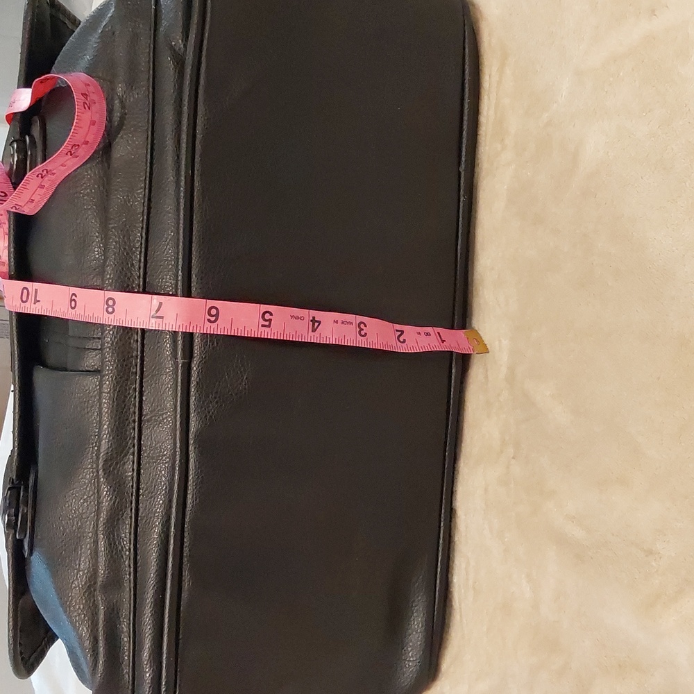 Perry Ellis Black Leather Portfolio Mens Breifcase - Picture 13 of 16